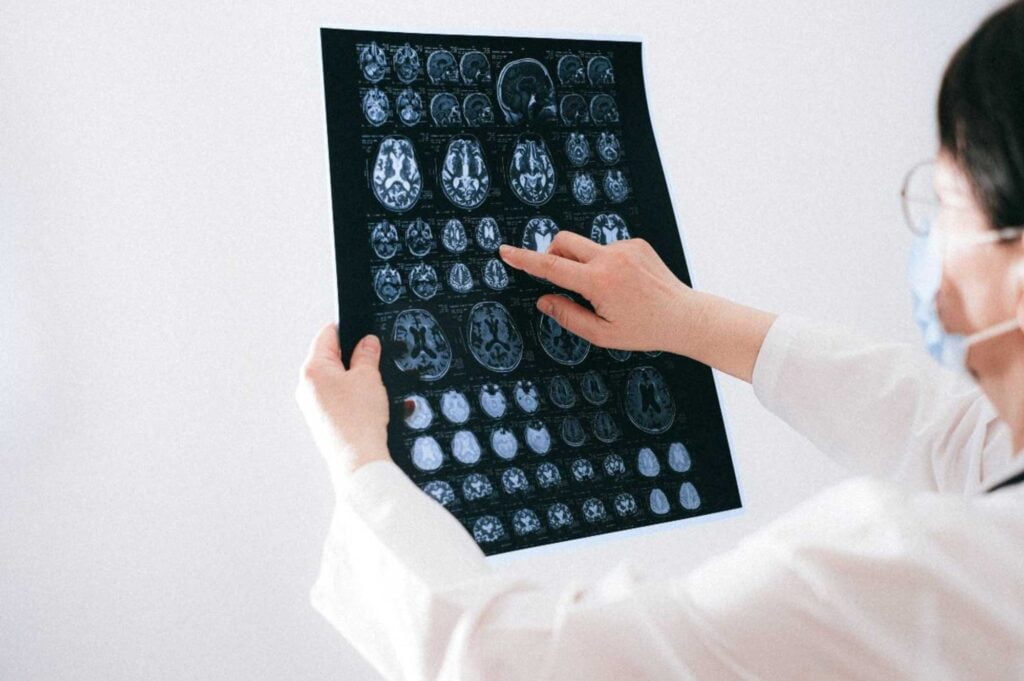 Brain Health Improve With Red Light Therapy